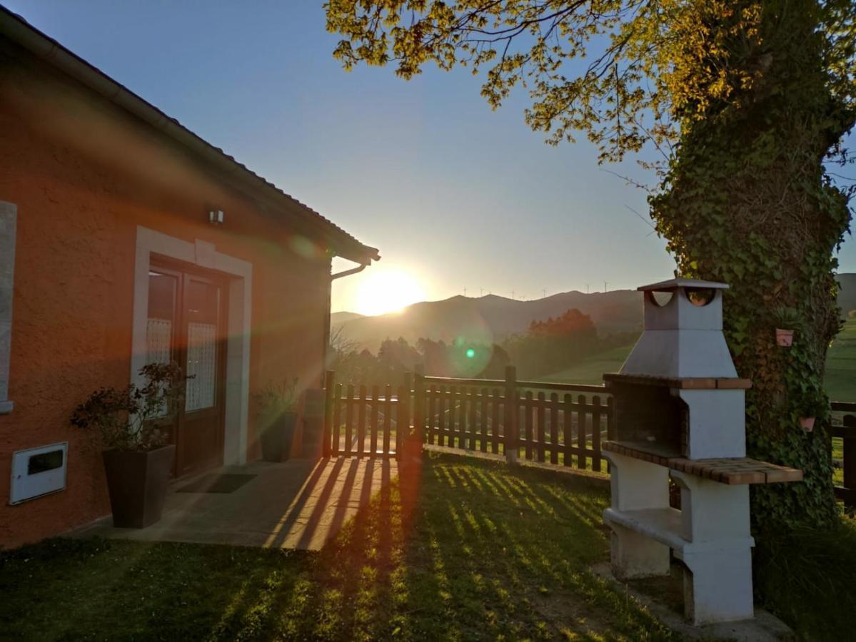 Mini Piconeiro II Villa Pravia Bagian luar foto