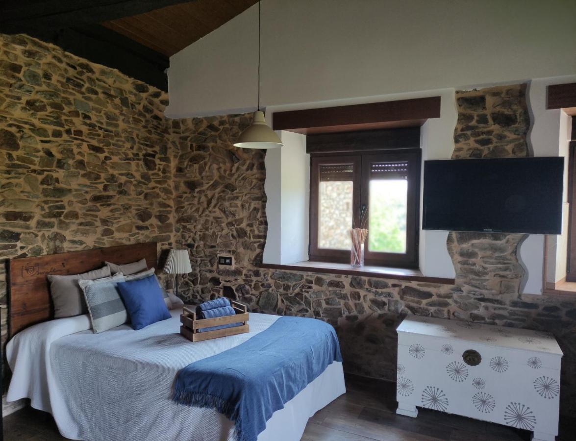 Mini Piconeiro II Villa Pravia Bagian luar foto
